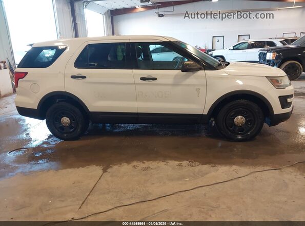 1FM5K8AR9GGC73382 2016 FORD UTILITY POLICE INTERCEPTOR Белый Вид задней части салона