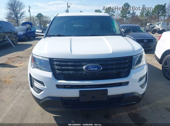 1FM5K8ARXJGA21910 2018 FORD POLICE INTERCEPTOR Белый Вид спереди