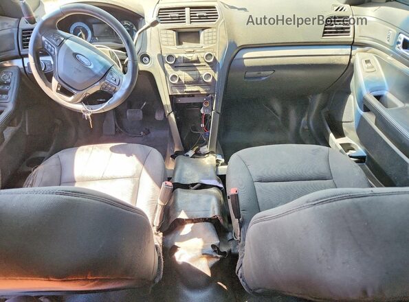 1FM5K8AT7HGA89510 2017 FORD FORD EXPLORER Черный Вид панели приборов