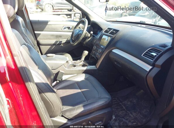 1FM5K8D83HGC30564 2017 FORD FORD EXPLORER Красный Вид салона спереди