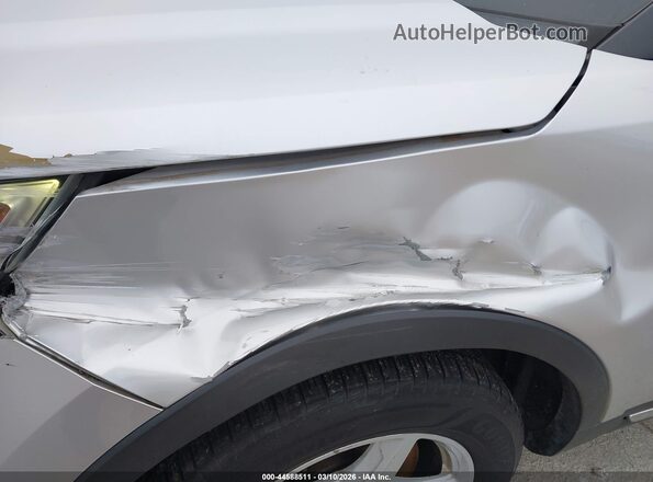 1FM5K8D84GGC31348 2016 FORD FORD EXPLORER Серебряный Вид спереди