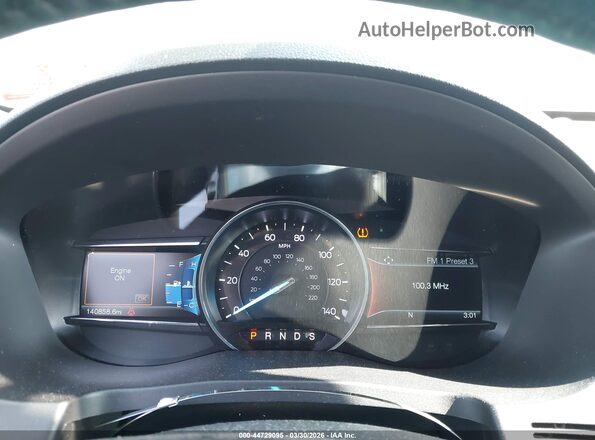 1FM5K8D84HGD33492 2017 FORD FORD EXPLORER Blue Vista de los asientos traseros