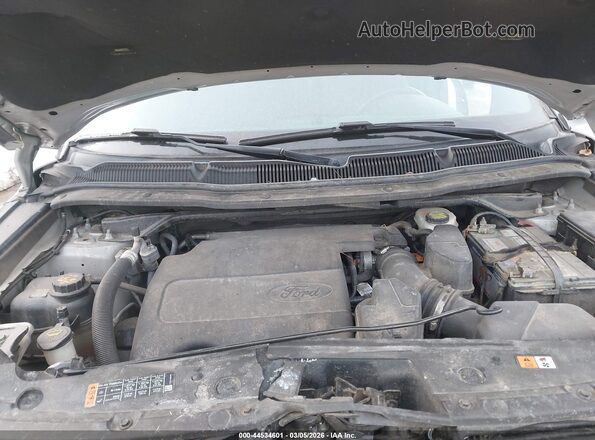1FM5K8D86HGA52407 2017 FORD FORD EXPLORER Silver Widok z tyłu