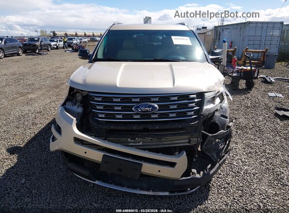 1FM5K8D87HGA52836 2017 FORD FORD EXPLORER Champagne Vista interior trasera