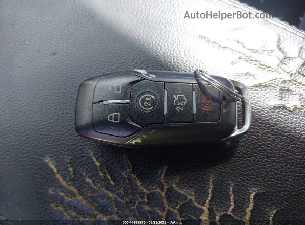 1FM5K8F88GGA31487 2016 FORD FORD EXPLORER Синий Вид панели приборов