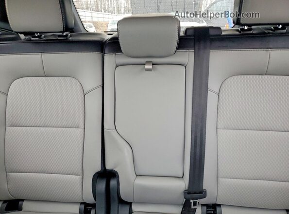 1FMCU0E18RUB13022 2024 FORD ESCAPE Синий Вид задних сидений