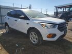 2017 Ford Escape S Белый vin: 1FMCU0F71HUA83797