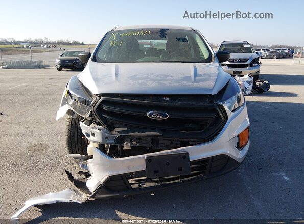 1FMCU0F72KUC53446 2019 FORD ESCAPE Серебряный Вид задней части салона