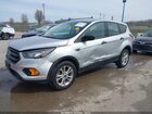 2019 Ford Escape S Серебряный vin: 1FMCU0F73KUB01952