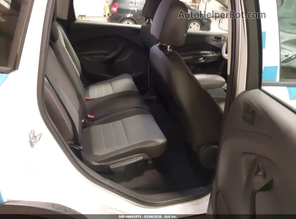 1FMCU0F7XHUE71899 2017 FORD ESCAPE White Widok naklejki z numerem VIN