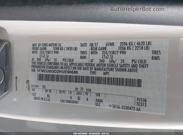 1FMCU0GD2HUE96686 2017 FORD ESCAPE White Widok komory silnika