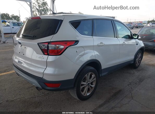1FMCU0GD2HUE96686 2017 FORD ESCAPE White Tył prawy