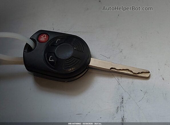 1FMCU0GD2HUE96686 2017 FORD ESCAPE White Widok deski rozdzielczej