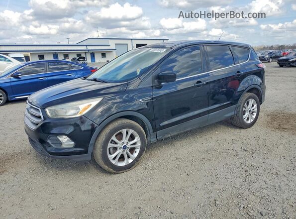 1FMCU0GD3HUD95253 2017 FORD ESCAPE Black Przód lewy