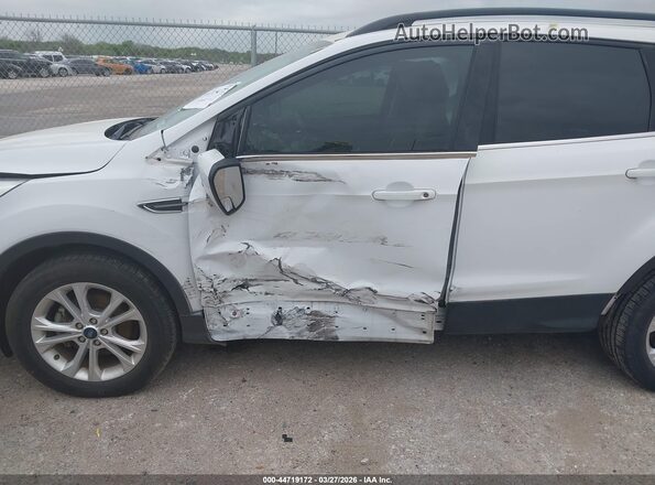 1FMCU0GD4JUD58783 2018 FORD ESCAPE White წინა ხედი