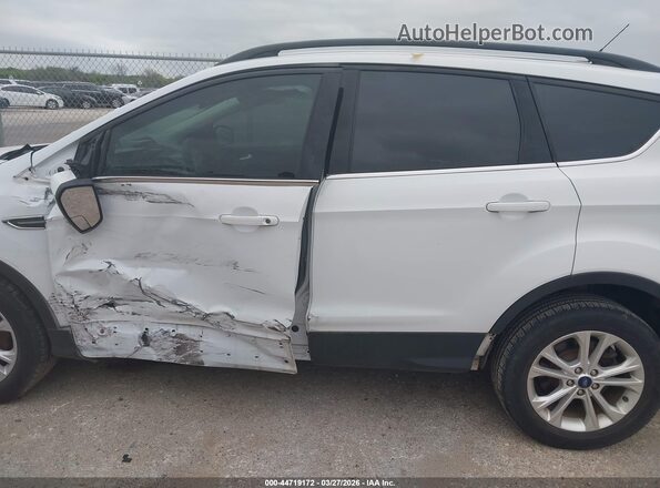 1FMCU0GD4JUD58783 2018 FORD ESCAPE White სალონის 360-გრადუსიანი ხედი