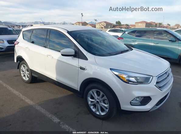 1FMCU0GD5KUB62563 2019 FORD ESCAPE White Front right