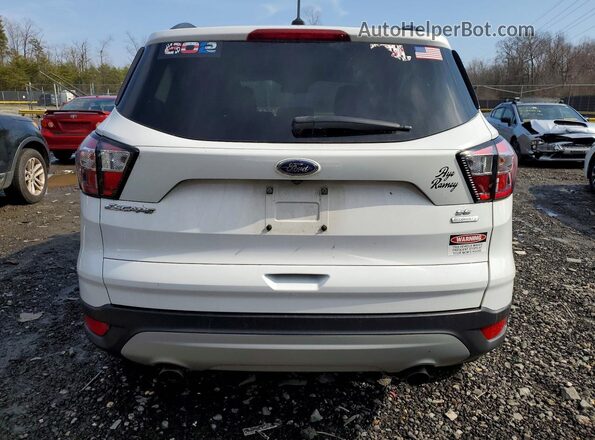 1FMCU0GD6JUA75995 2018 FORD ESCAPE Белый Вид сзади