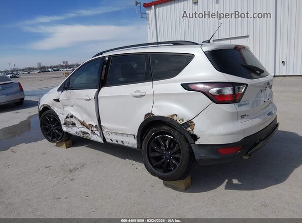 1FMCU0GD8HUC61676 2017 FORD ESCAPE Белый Задняя левая четверть