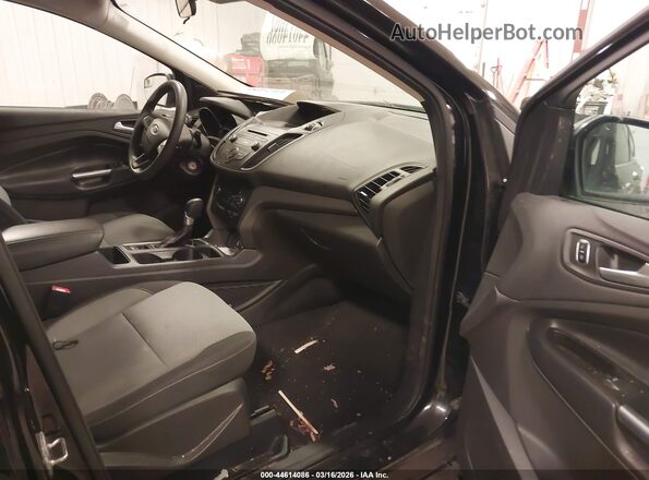 1FMCU0GD9HUA03568 2017 FORD ESCAPE Black Widok wnętrza z przodu