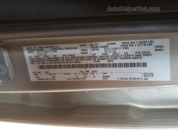 1FMCU0GD9HUE91405 2017 FORD ESCAPE Beige Widok tylnych siedzeń