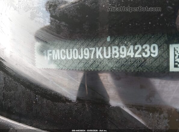 1FMCU0J97KUB94239 2019 FORD ESCAPE Gray 