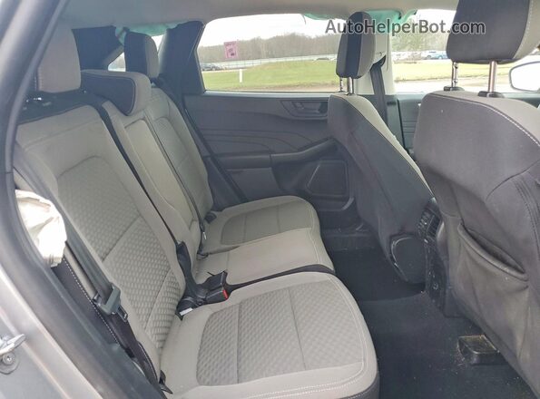 1FMCU9G66NUB67328 2022 FORD ESCAPE Серебряный Вид задней части салона