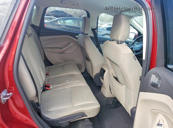 1FMCU9G95KUC08604 2019 FORD ESCAPE Red უკანა სალონის ხედი