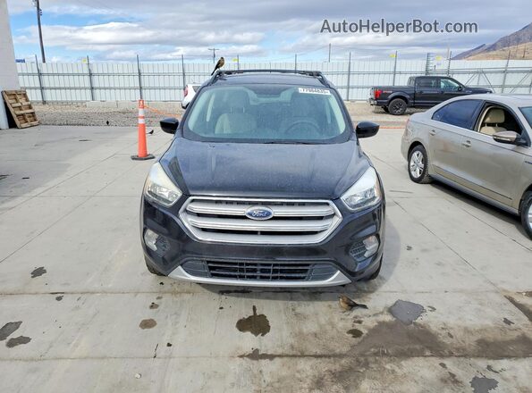 1FMCU9GD1JUB44578 2018 FORD ESCAPE Black Widok z przodu
