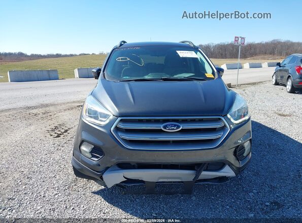 1FMCU9GD2HUC55263 2017 FORD ESCAPE Серый Вид щитка приборов