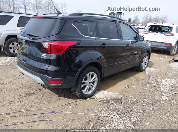 1FMCU9HD3KUB76447 2019 FORD ESCAPE Черный Задняя правая четверть