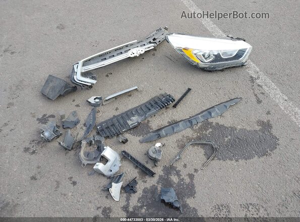 1FMCU9HD4JUB26526 2018 FORD ESCAPE White Вид щитка приладів