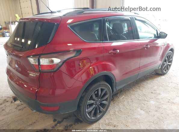 1FMCU9J96HUD19129 2017 FORD ESCAPE Красный Задняя правая четверть