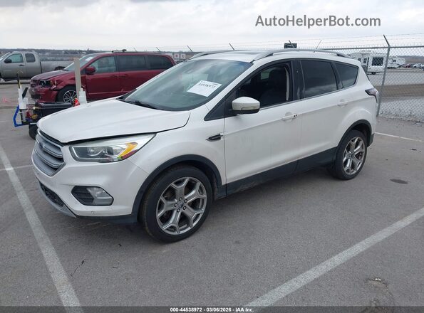 1FMCU9J97HUA33287 2017 FORD ESCAPE Белый Передняя левая четверть