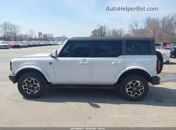 1FMEE5BP1NLB31907 2022 FORD BRONCO Белый Панорамный вид салона 360°