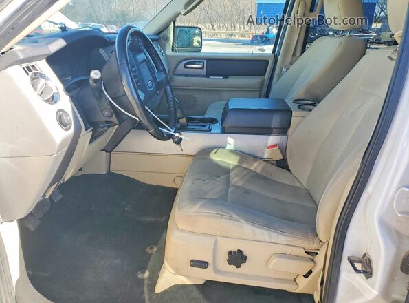 1FMJU1HT0GEF49493 2016 FORD EXPEDITION Белый Вид салона спереди