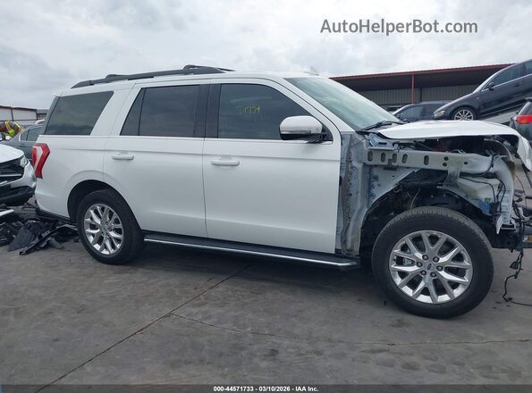 1FMJU1HT7MEA58690 2021 FORD EXPEDITION Белый Панорамный вид салона 360°