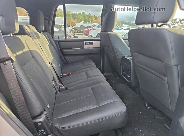 1FMJU1HT9HEA82821 2017 FORD EXPEDITION Silver Widok wnętrza z tyłu