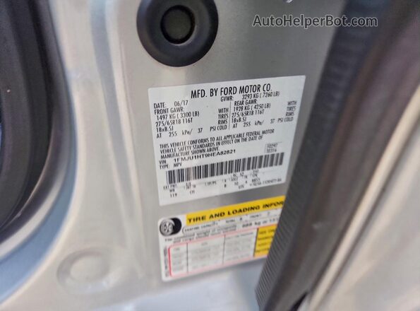 1FMJU1HT9HEA82821 2017 FORD EXPEDITION Silver Widok naklejki z numerem VIN
