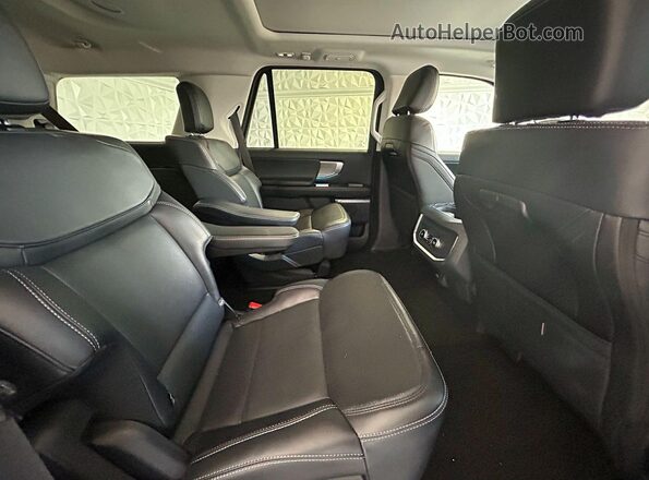 1FMJU1M88SEA31741 2025 FORD EXPEDITION Черный Вид сзади