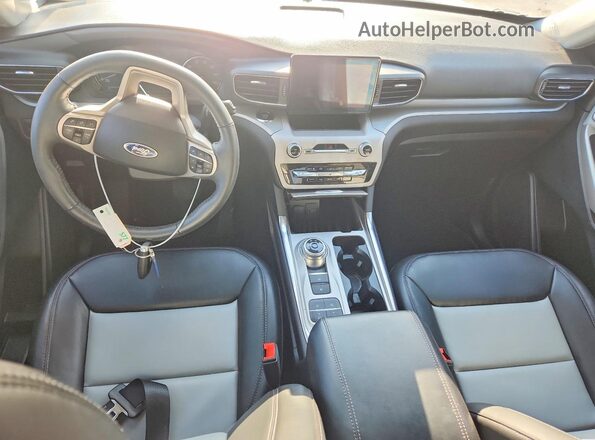 1FMSK7DH6RGA10267 2024 FORD FORD EXPLORER White Widok deski rozdzielczej