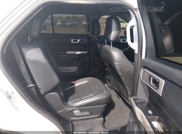 1FMSK7DH8MGC49022 2021 FORD FORD EXPLORER White VIN կոդի պիտակի տեսք