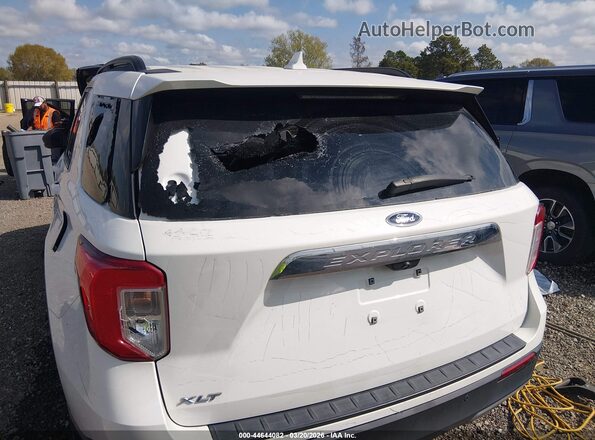 1FMSK7DH8MGC49022 2021 FORD FORD EXPLORER White Դիմացի տեսք