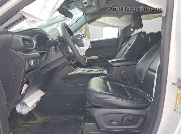 1FMSK8DH8MGA97653 2021 FORD FORD EXPLORER White Front interior view