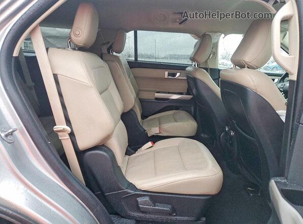 1FMSK8FH1LGC64706 2020 FORD FORD EXPLORER Серебряный Вид задней части салона