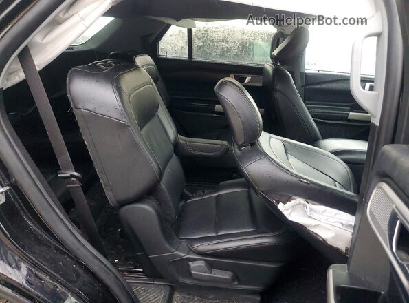 1FMSK8FH4NGA30756 2022 FORD FORD EXPLORER Черный Вид задней части салона