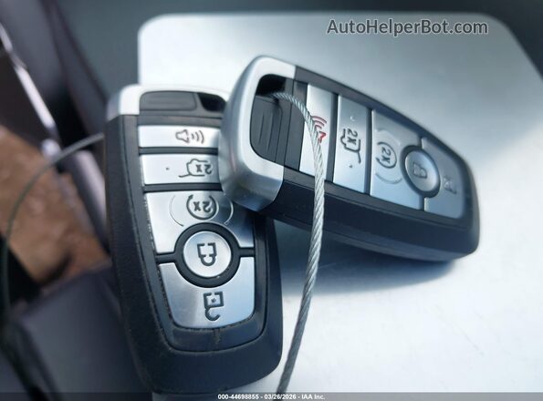 1FMSK8JH1NGA69067 2022 FORD FORD EXPLORER Серый Вид панели приборов