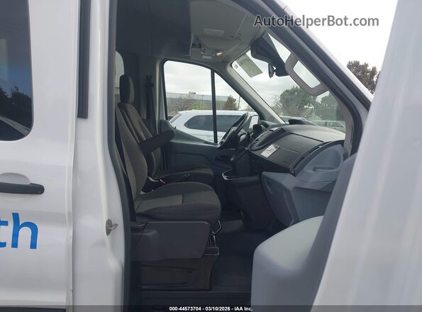 1FMZK1CM4GKA99616 2016 FORD TRANSIT-150 Белый Вид салона спереди