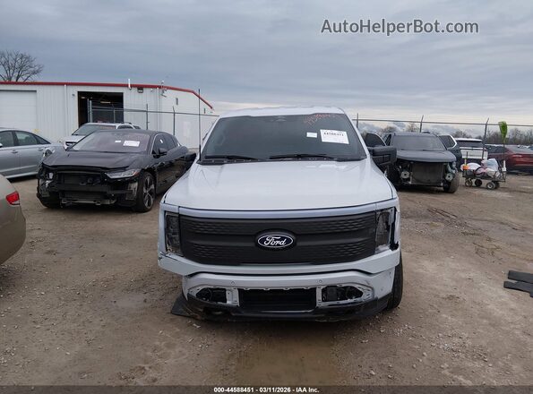 1FT6W3LU3SWG13593 2025 FORD F-150 LIGHTNING Gray ხელსაწყოთა პანელის ხედი