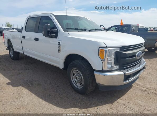 1FT7W2A64HEE31774 2017 FORD F-250 Белый Передняя правая четверть